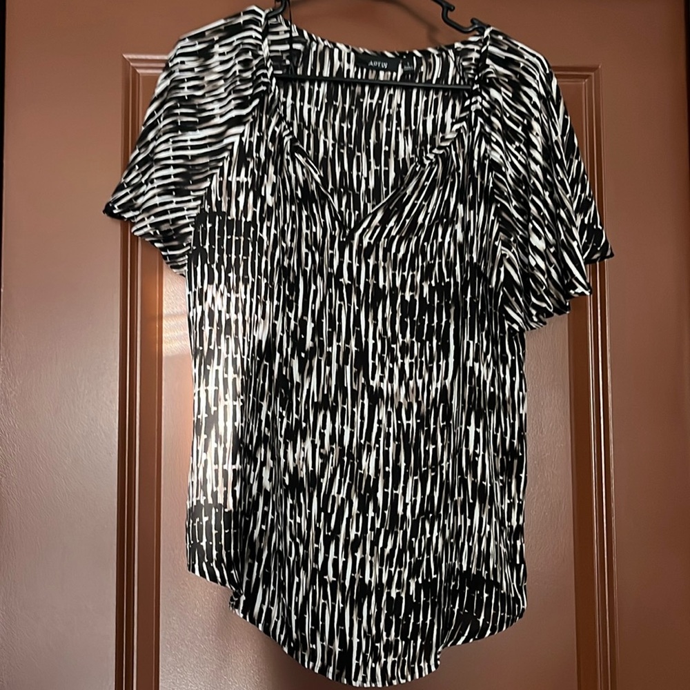 Apt. 9 short sleeve